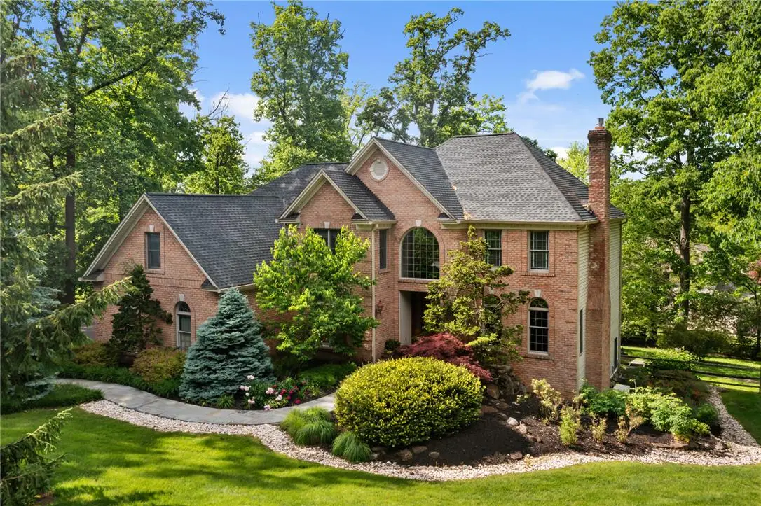 5501 Northwood Drive, Upper Saucon, PA 18034 - #1