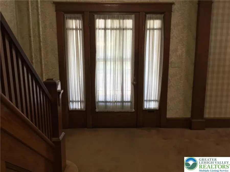 1015 Main Street, Slatington, PA 18080 - #3