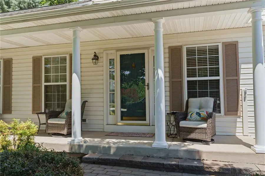 8 Raleigh Court, Lower Pottsgrove, PA 19464 - #2