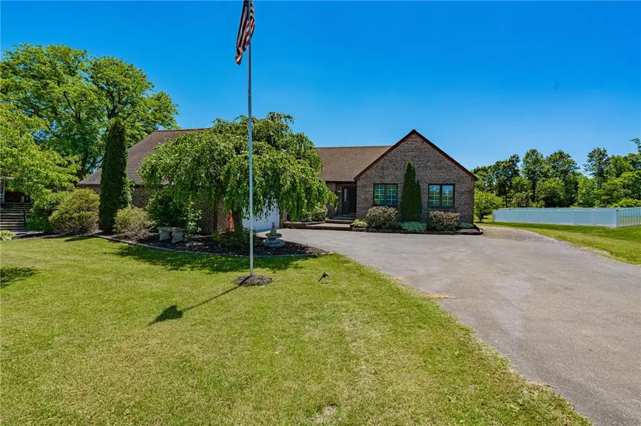 652 Old State Road, Oley, PA 19547 - #2