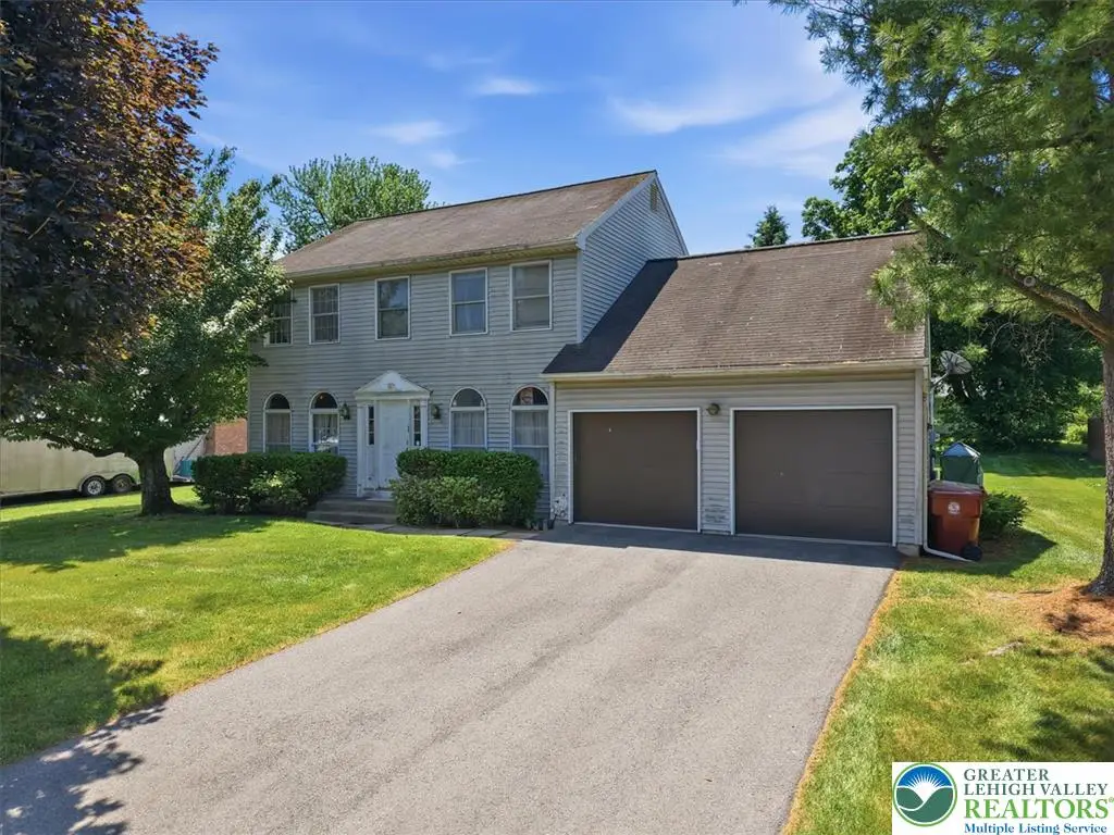 808 Hunter Road, Easton, PA 18040 - #1