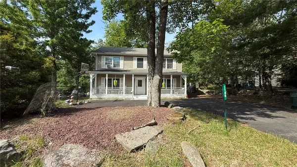 1140 Country Place Drive, Coolbaugh Twp, PA 18466
