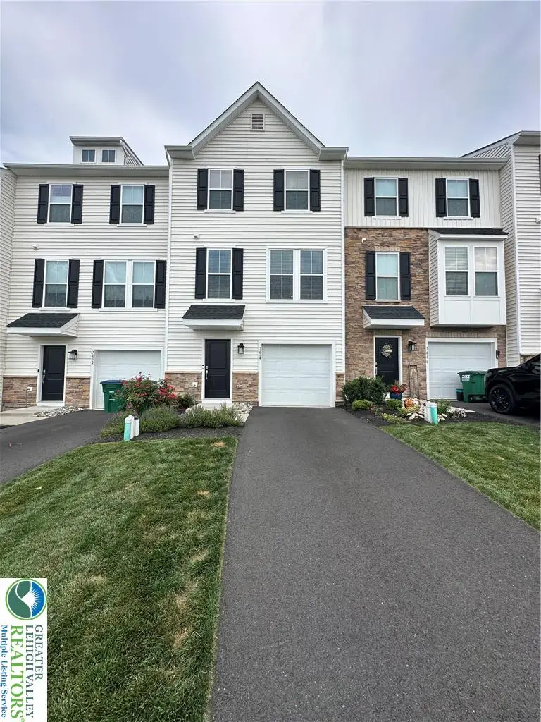 7614 Clayton Ave, Upper Saucon, PA 18036 - #2