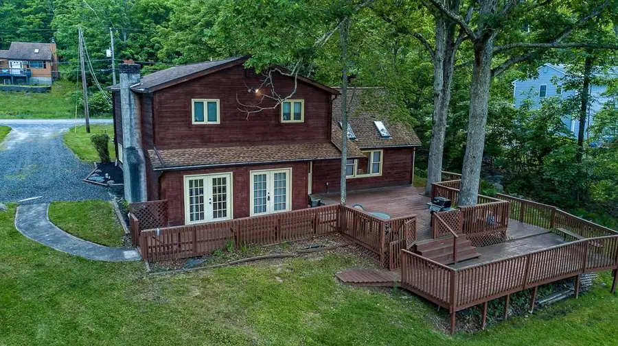 1247 Stony Hollow Circle, Lehman, PA 18302 - #2
