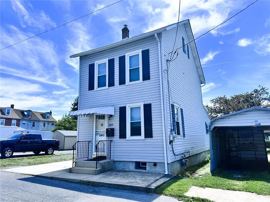 209 Middle Street, Catasauqua, PA 18032 - #3