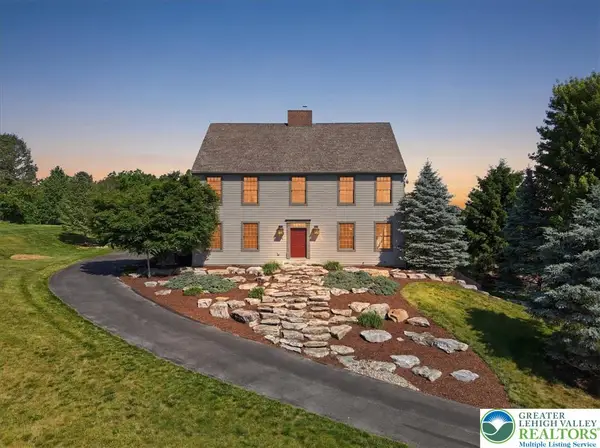 2150 Park Place Drive, North Whitehall Twp, PA 18080