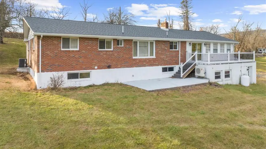 988 Hoch Road, Moore, PA 18038 - #2