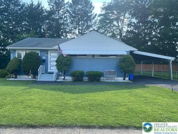 2303 Fleur Lane, Bethlehem City, PA 18018