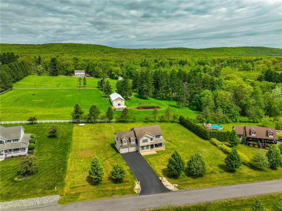 42 Louis Circle, Drums, PA 18222 - #3