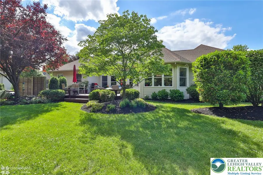 235 Hopewell Drive, Upper Macungie, PA 18104 - #3