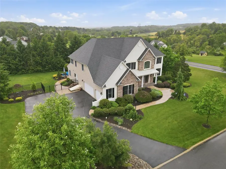 6800 Stella Circle, Upper Saucon, PA 18036 - #3