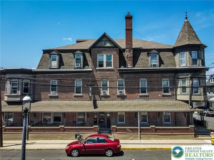 52 S 5th Street, Emmaus, PA 18049 - #2
