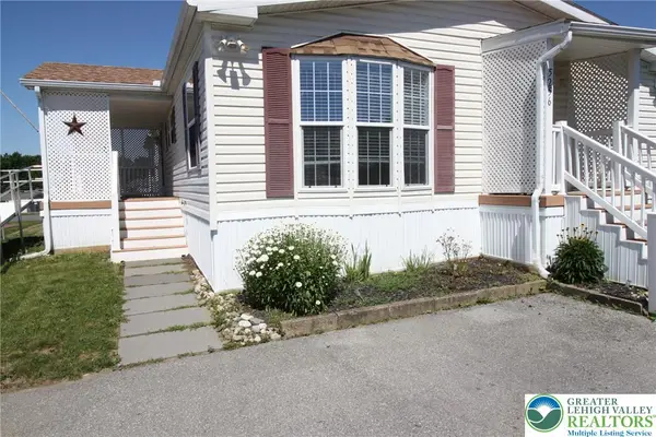 5256 Brunswick Lane, Macungie Boro, PA 18062