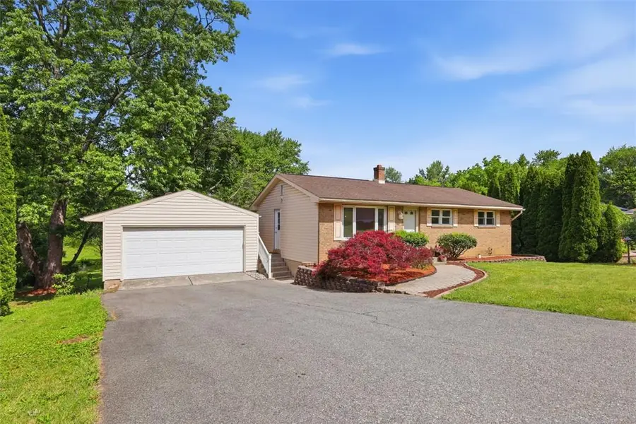 3951 Kenrick Drive, Middletown, PA 18020 - #2