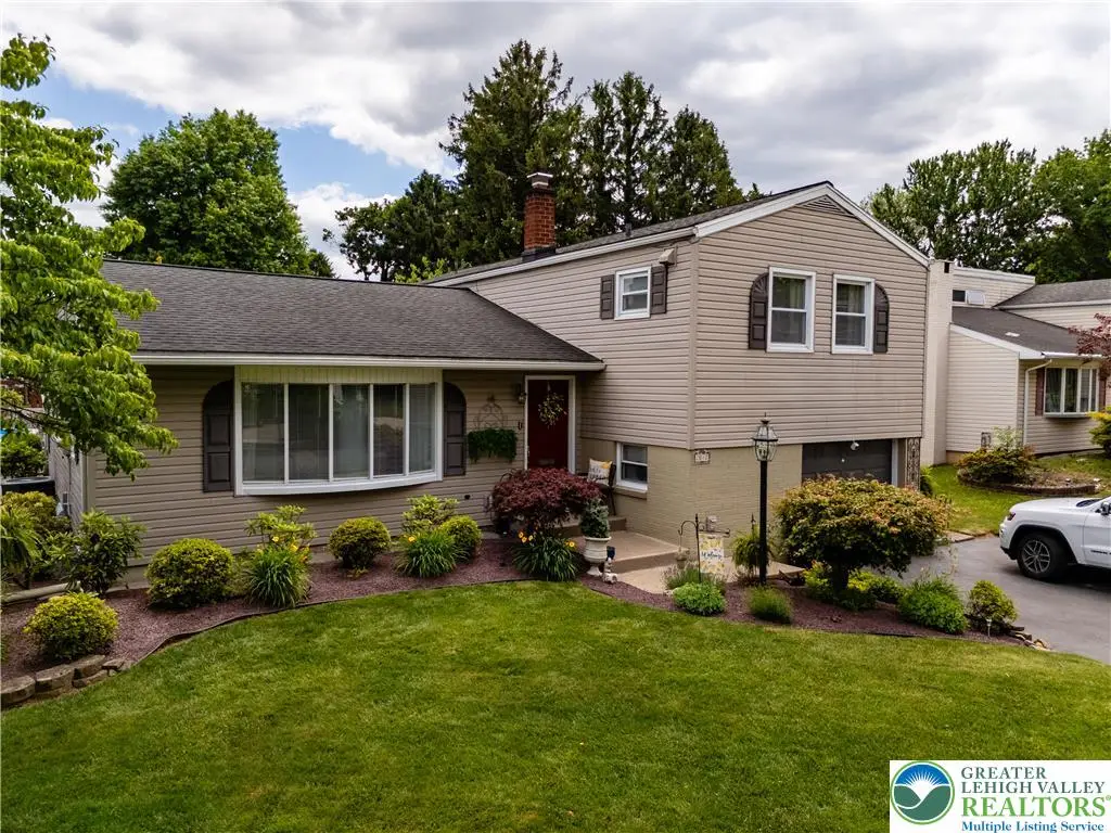 2087 Hopewell Road, Bethlehem, PA 18017 - #1