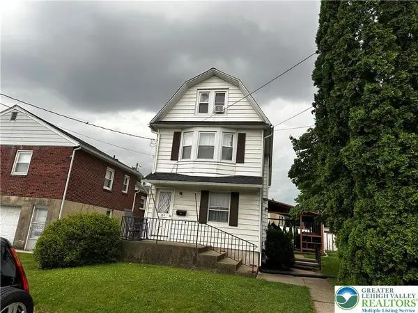 134 E High Street, Hellertown Boro, PA 18055