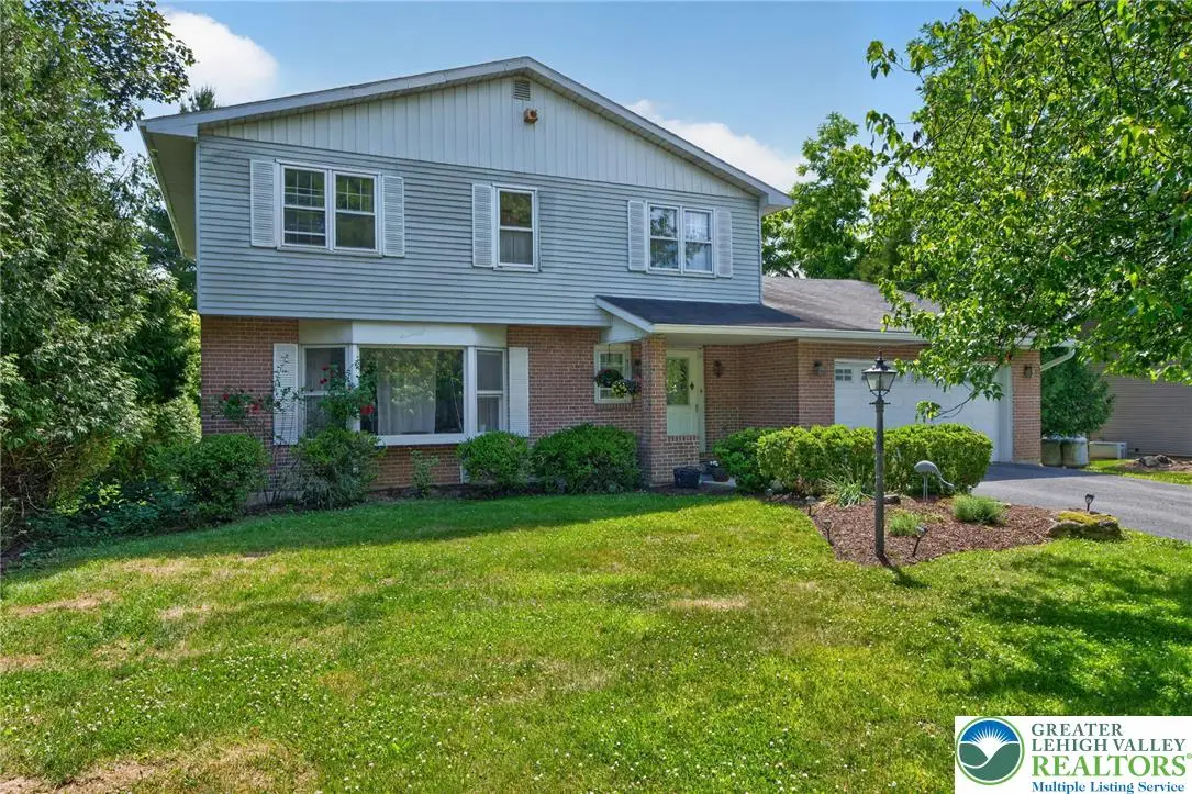 1466 Willowbrook Drive, Lower Saucon, PA 18015 - #1