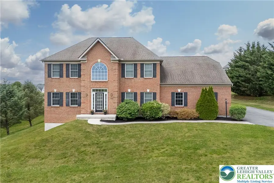 5520 Skyline Drive, North Whitehall, PA 18078 - #2