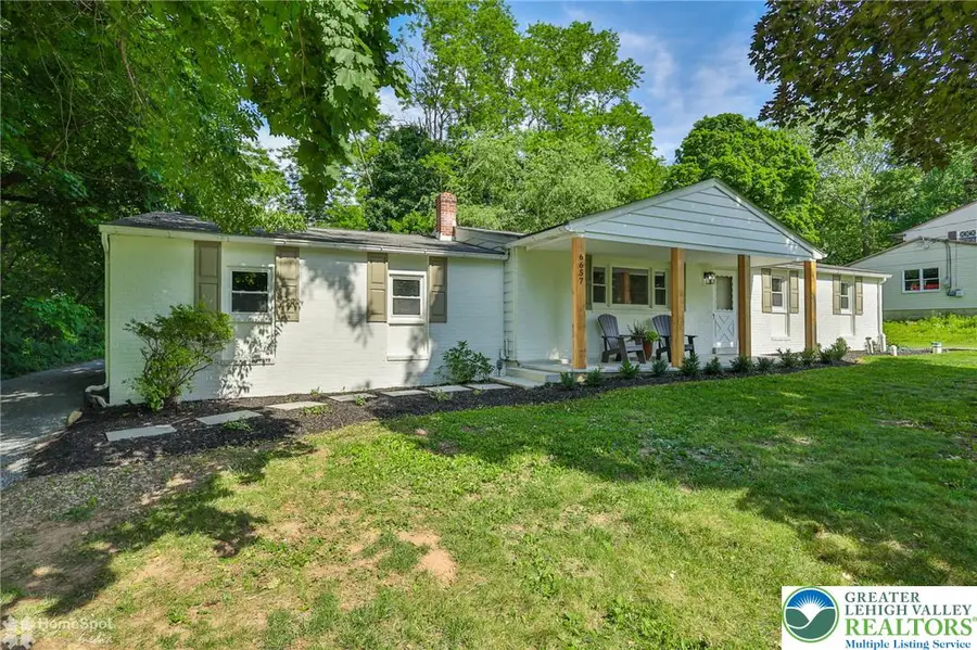 6657 Blue Church Road S, Upper Saucon, PA 18036 - #2