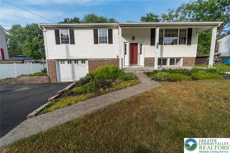 2132 Clearview Avenue, Arlington Heights, PA 18360 - #2