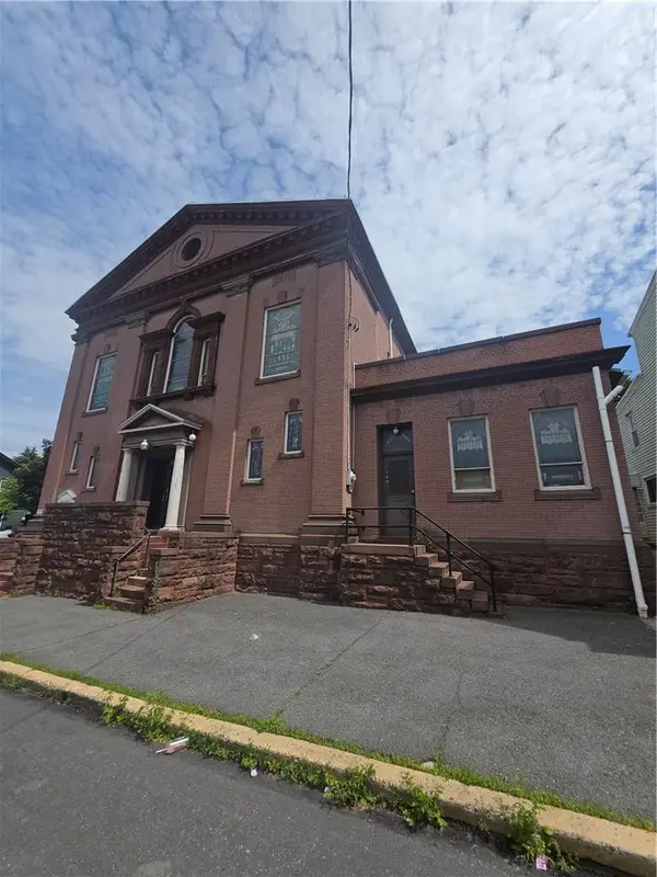 144 Carbon Street, Minersville Boro, PA 17954