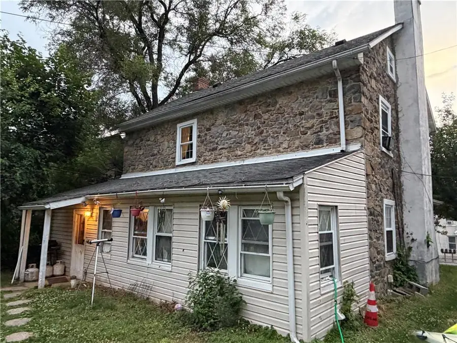 5984 Main Street, Upper Saucon, PA 18034 - #2