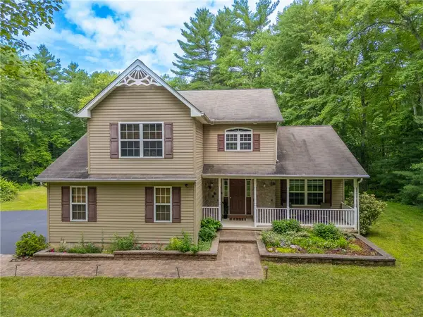 810 Forest Street, Franklin Twp, PA 18235