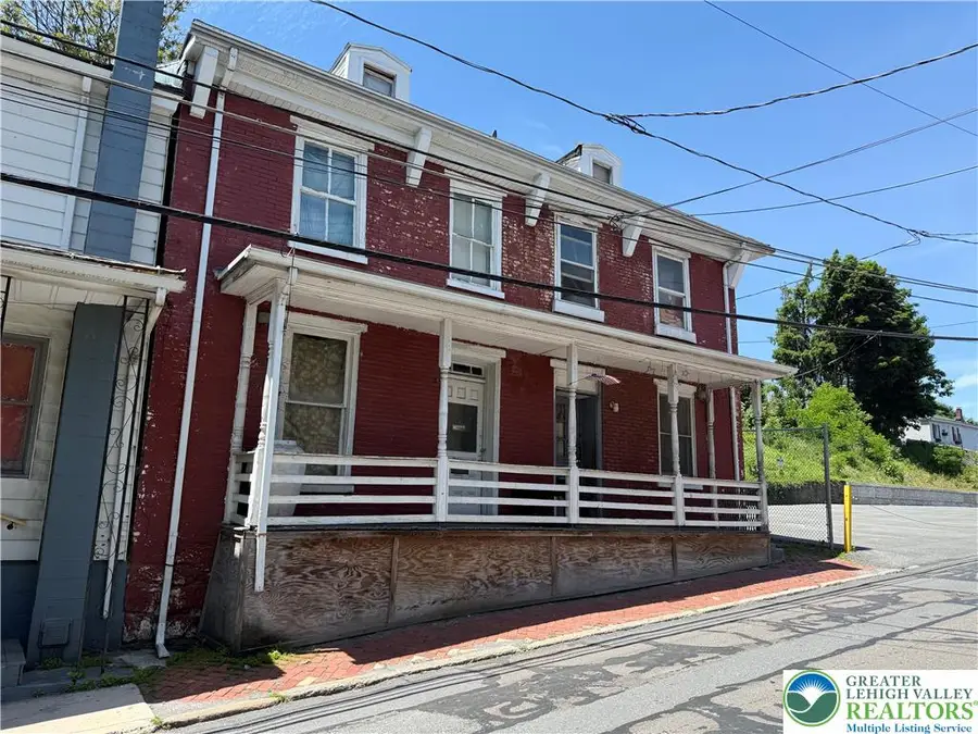 62 Hunter Street, Tamaqua, PA 18252 - #3