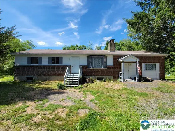 2631 Mountain Road, Jackson Twp, PA 18360