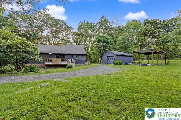 1341 Cerise Way, Pocono Twp, PA 18301