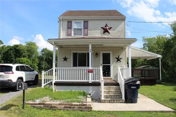 24 School Row Street, Pottsville, PA 17901