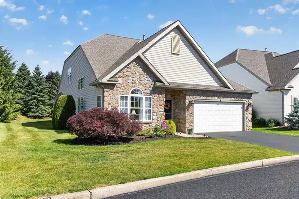 6616 Blue Heather Court, Macungie Boro, PA 18062