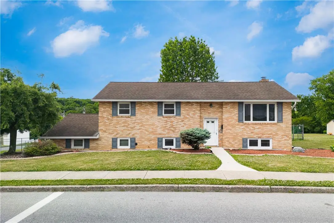 3036 S 6th Avenue, Stiles, PA 18052 - #1