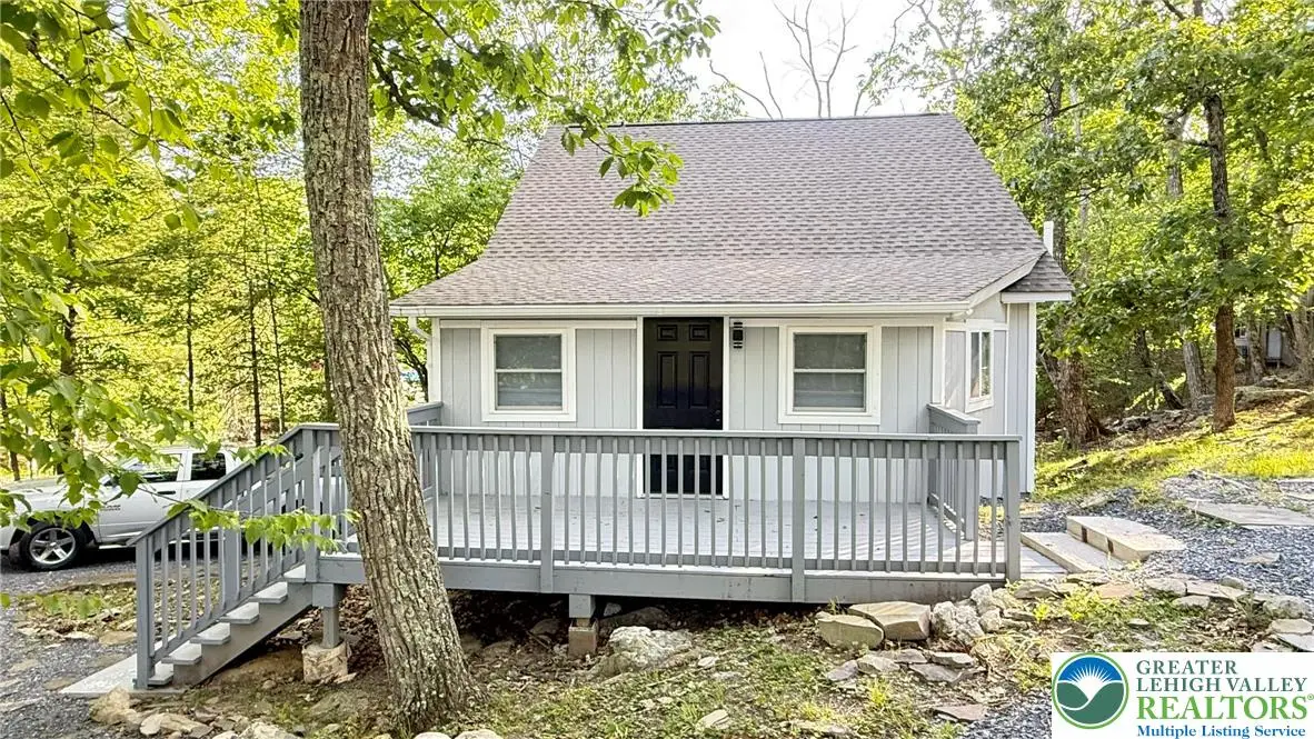 117 Clifton Drive, Saw Creek, PA 18324 - #1
