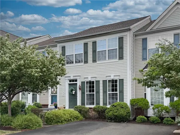 5222 Chandler Way, South Whitehall Twp, PA 18069