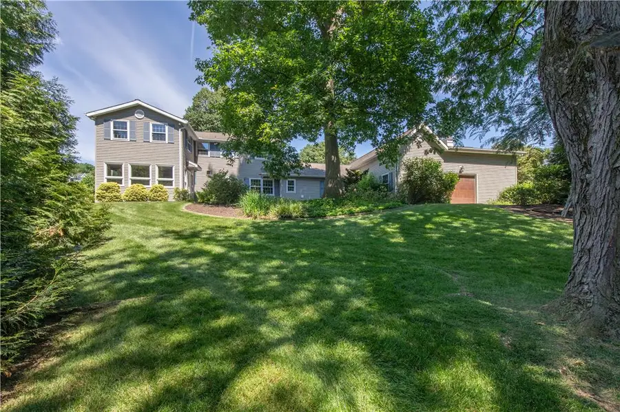 3325 Green Meadow Drive, Bethlehem, PA 18017 - #2
