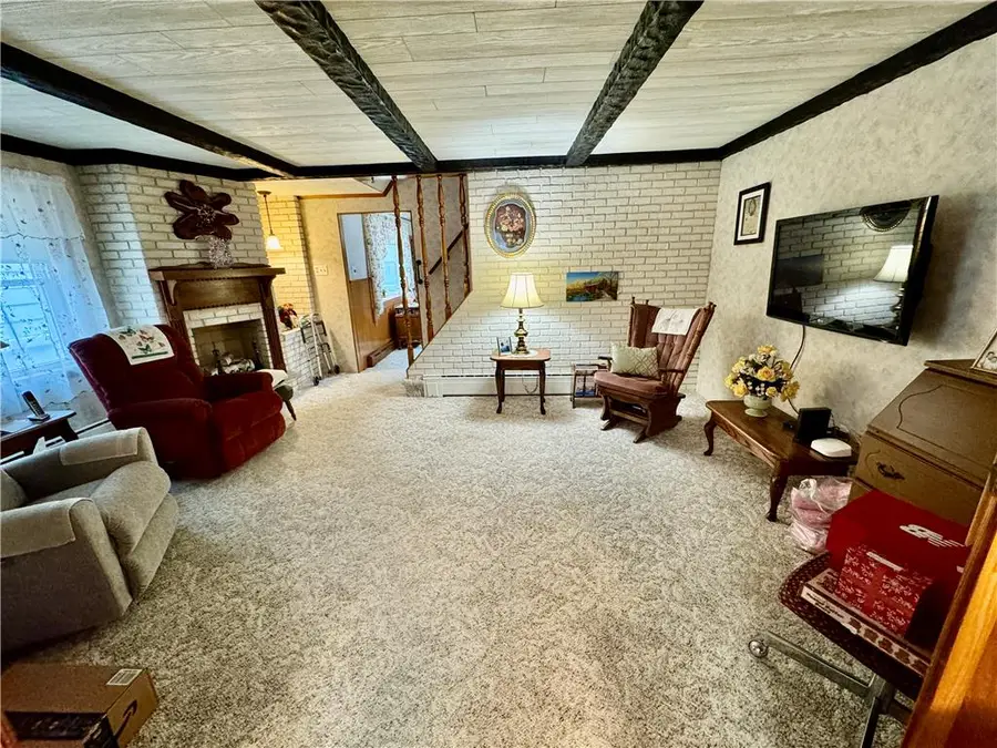 137 N 3rd Street, Lehighton, PA 18235 - #2