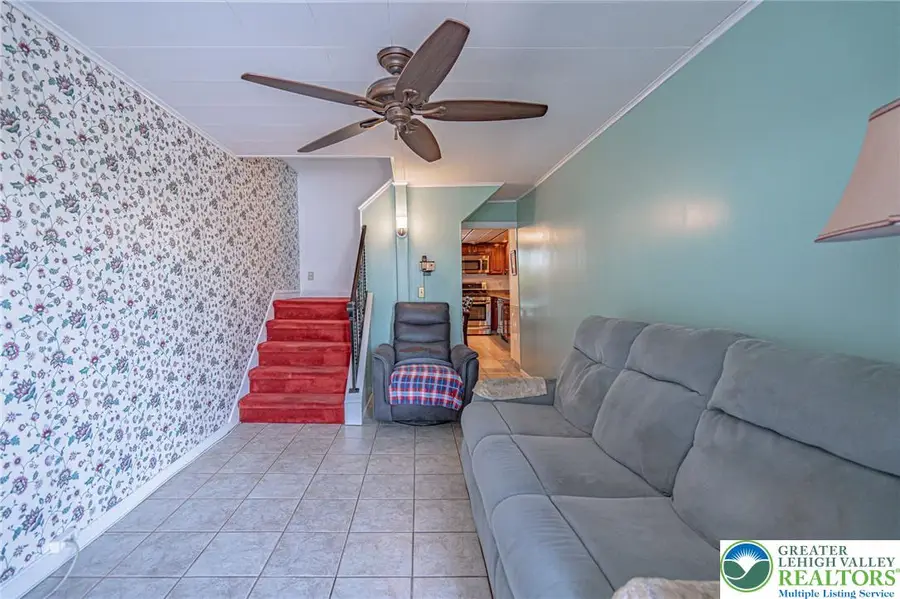 1806 E. Cambridge Street, Allentown, PA 18109 - #3