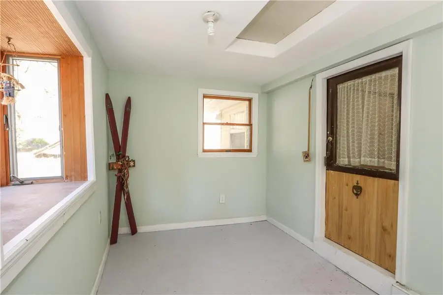 107 Royal Lane, Eldred, PA 18058 - #3