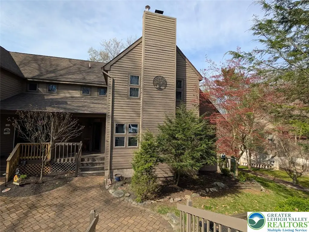 110 Woodmont Circle, Greentown, PA 18426 - #1
