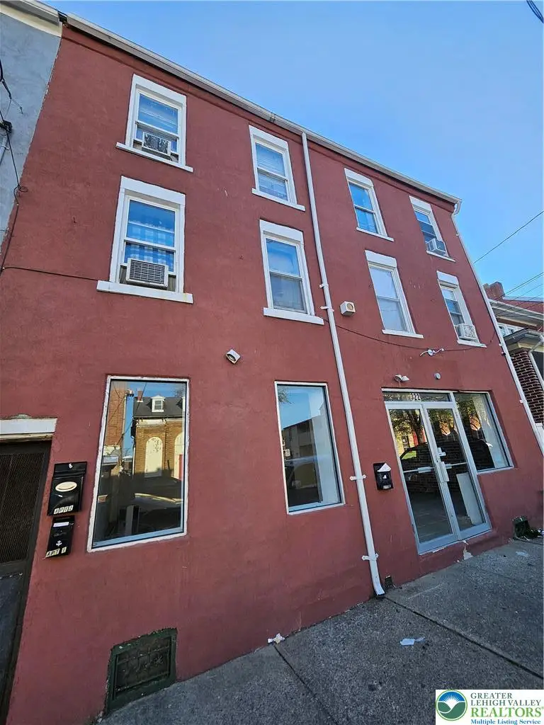 322 Ridge Avenue, Allentown, PA 18102 - #2