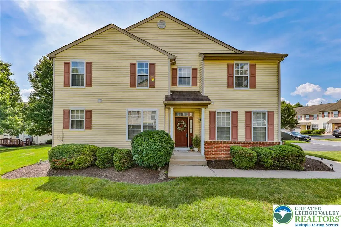 8100 W Cross Creek Circle, Trexlertown, PA 18031 - #1