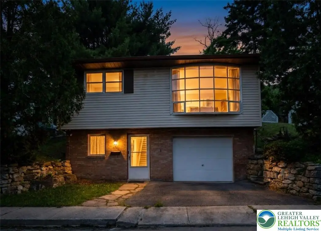57 W Garibaldi, Nesquehoning, PA 18240 - #1