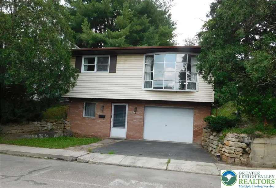 57 W Garibaldi, Nesquehoning, PA 18240 - #3
