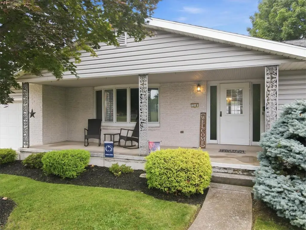 210 Poplar Street, Catasauqua, PA 18032 - #1