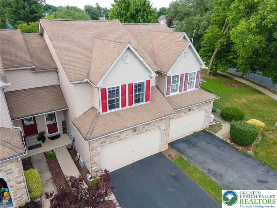 211 S Kathryn Street, Easton, PA 18045 - #3