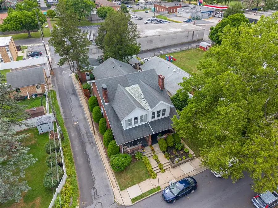 616 N Saint Elmo Street, Allentown, PA 18104 - #2