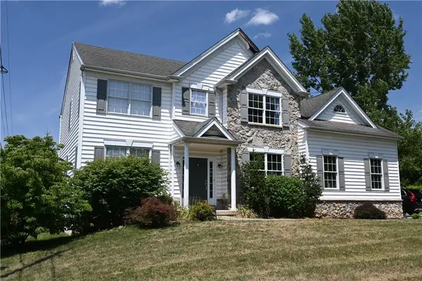 3829 Hopewell Road E, Upper Saucon Twp, PA 18034