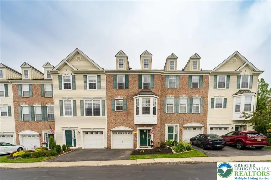 6 Sundance Way, Lopatcong, NJ 08865 - #2