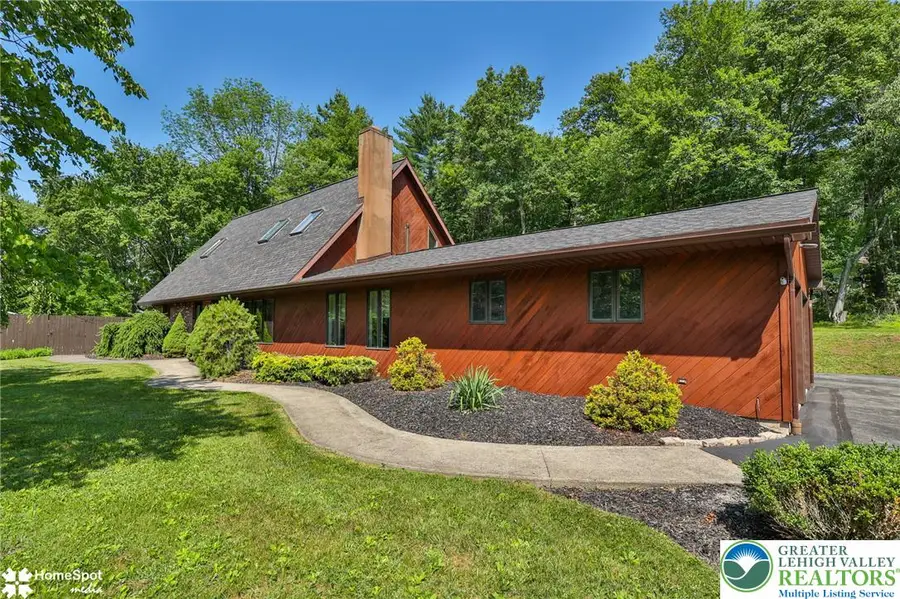 1503 Seneca Trail, Chestnuthill, PA 18330 - #2
